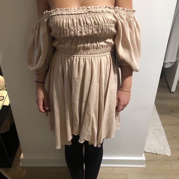 Jet Set Diaries Dress - Picture 2 of 4